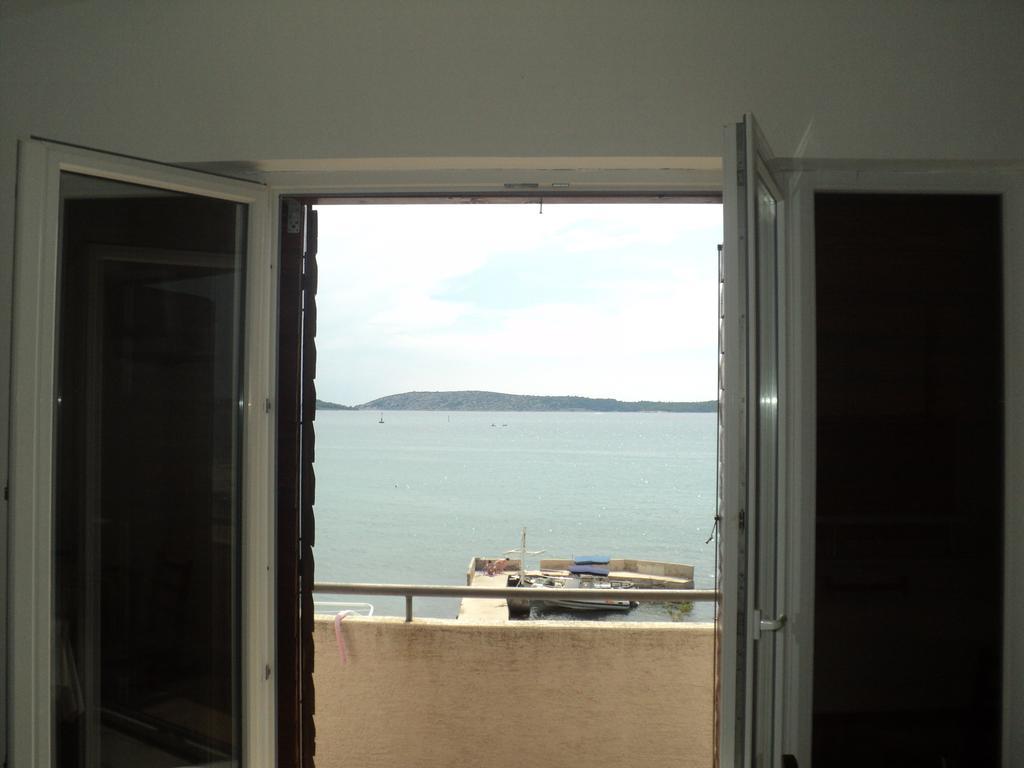 Apartments Jaram โบรดาริตซา ภายนอก รูปภาพ