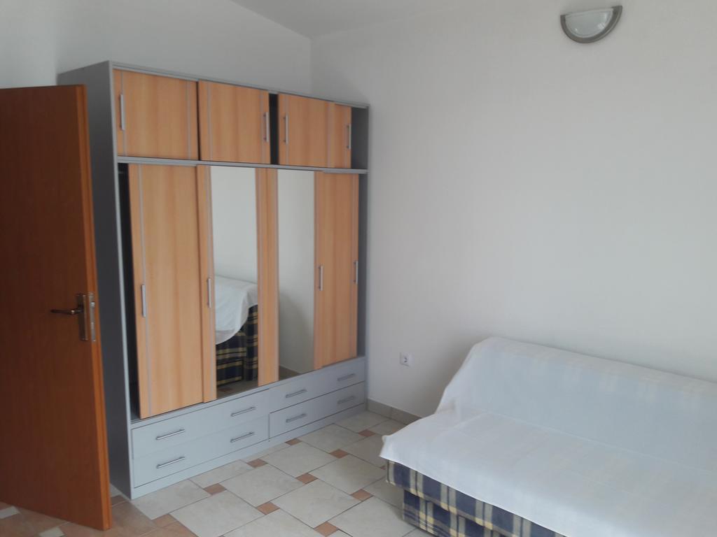 Apartments Jaram โบรดาริตซา ภายนอก รูปภาพ